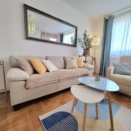 Appartement Divky, Free Parking