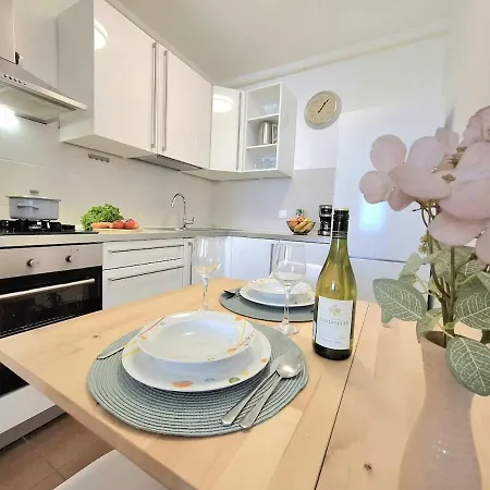 Appartement Divky, Free Parking Pula